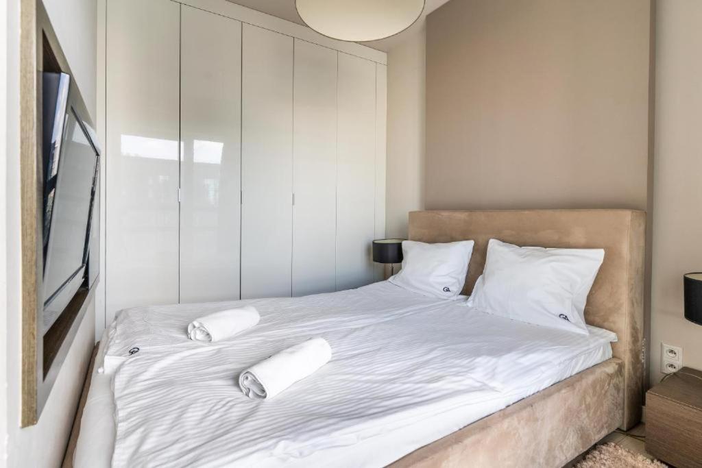 ורשה Platinum Tower - City Center - Golden Apartments מראה חיצוני תמונה