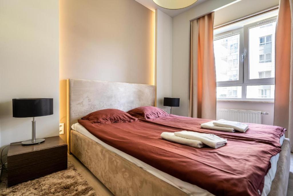 ורשה Platinum Tower - City Center - Golden Apartments מראה חיצוני תמונה