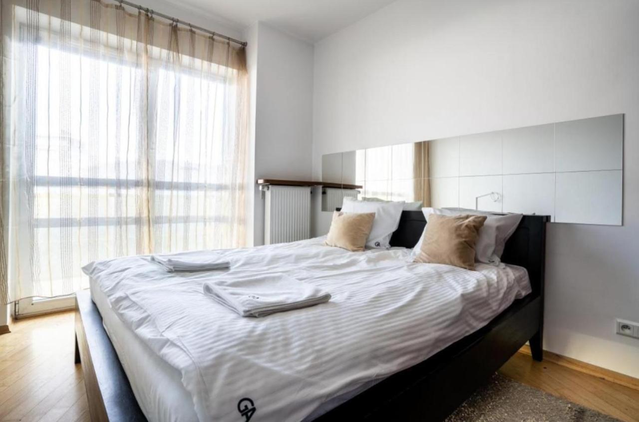 ורשה Platinum Tower - City Center - Golden Apartments מראה חיצוני תמונה